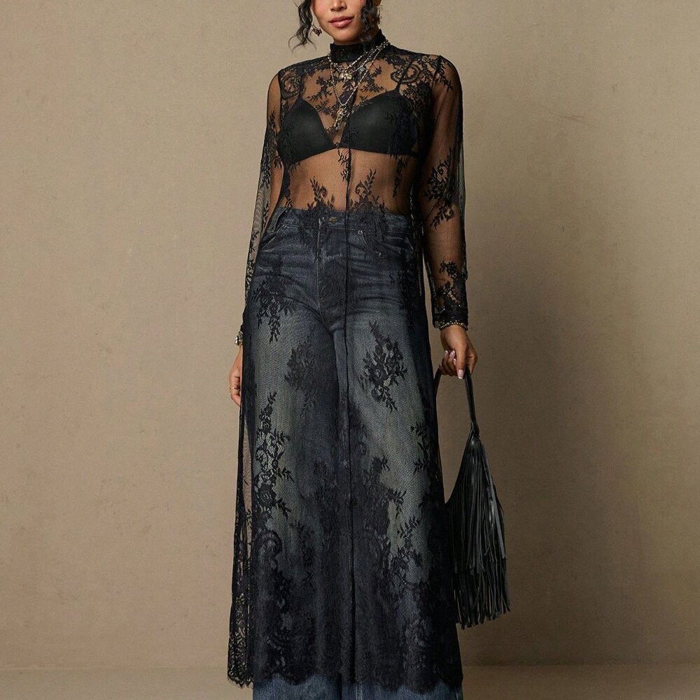 Black Boho Women's Elegant Plus Size Lace Maxi Dress - Picture 4 of 8